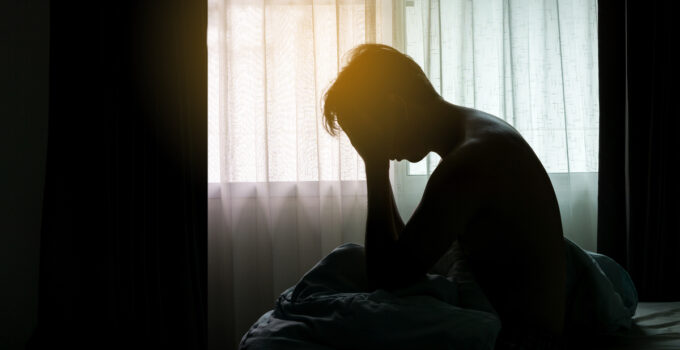 Bipolar bozukluğu olan kişiler doğru tanı ve tedaviyle sağlıklı hayat sürdürebilir