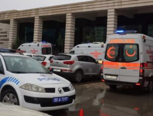 Doğuma gelen kadın, polis zoruyla kocasını kovdurdu