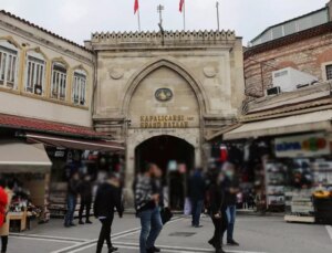 Kapalıçarşı’ya 1 milyar 250 milyonluk operasyon! 23 iş yeri basıldı, 40 kişi gözaltında