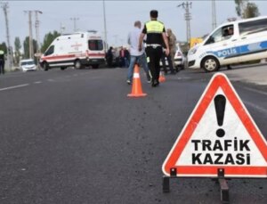 Araç hurdaya döndü! Feci kazada bilanço ağır