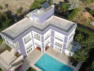 Özel bakım merkezinde ölüm ve işkence! Bakanlık kapısına kilidi vurdu