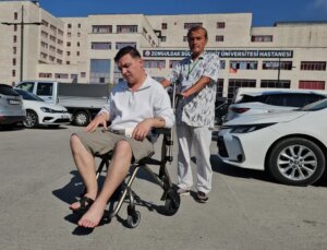 Ağrı kesici iğneden sonra yürüyemez hale geldi