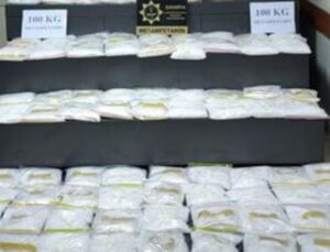 Araçtan 100 kilogram sentetik uyuşturucu çıktı