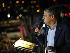 CHP lideri Özgür Özel’den ‘ilk 100 gün’ vaadi: Kredi kartlarının tüm faizlerini sileceğiz