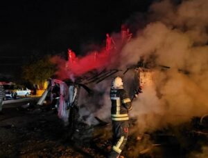 Çorum’da ev yangını: 7 kişi dumandan etkilendi