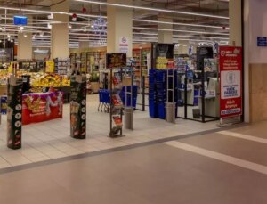 Dev market zinciri satılıyor mu? Şirketten KAP açıklaması geldi