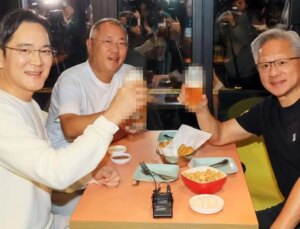 Samsung, Hyundai ve Nvidia’nın CEO’ları aynı masada