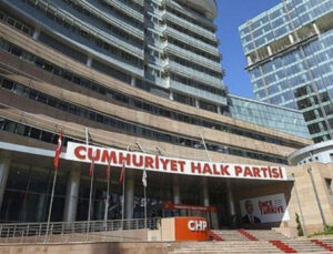 CHP bilgi işlem sorumlusu gözaltına alındı