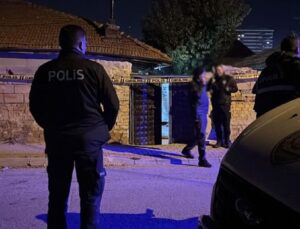 Konya’da tartıştığı babasını bıçakla öldürdü