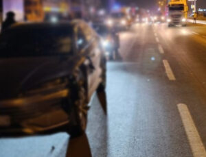 Otomobil 2 kadına çarptı: 1 ölü, 1 yaralı