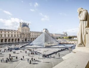 Paris Savcılığı: Louvre soygunu profesyonellerin işi değil
