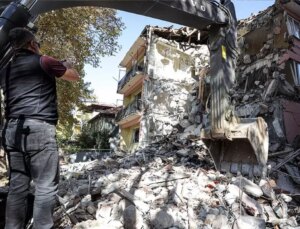 Sındırgı’da 17 bin artçı deprem sonrası uzman psikologdan toplumsal travma uyarısı