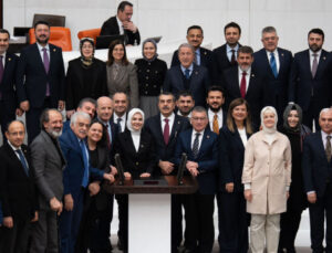 Aile ve Sosyal Hizmetler ile Milli Eğitim bakanlıklarının bütçeleri kabul edildi