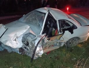 Amasya’da iki otomobil çarpıştı: 8 yaralı