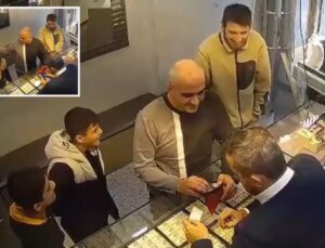 Bağcılar’da örnek davranış: Yerde buldukları 1,3 milyon liralık altını sahibine teslim ettiler