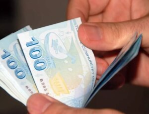 Düzenleme komisyondan geçti! Kamudaki üst düzey memurlara 30 bin lira seyyanen zam