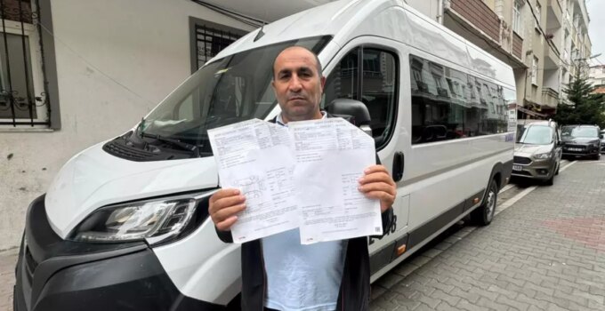 Kredi çekip sıfır aldığı servis minibüsü arıza verdi; 24 kez servise götürdü