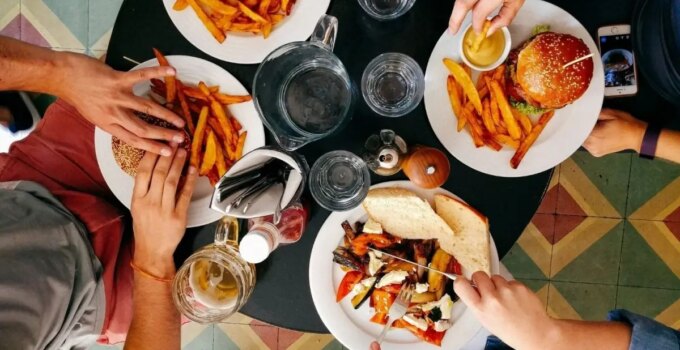 Maliyet Düşürme Çabası ve Hijyen İhlalleri Gıda Zehirlenmesi Vakalarını Artırdı