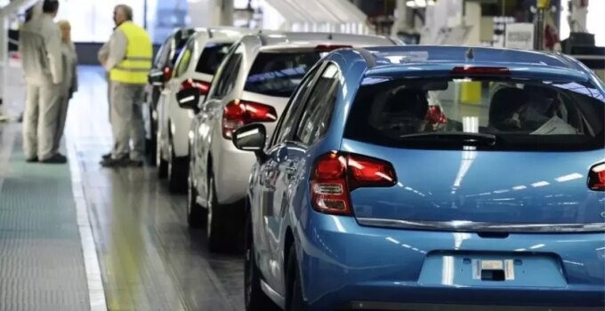 Otomobil devinden kritik Türkiye adımı! Vatandaşlar isteyecek onlar yapacak