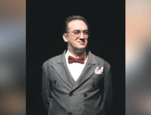 Sabahattin Ali’nin ruhuna bürünüyor