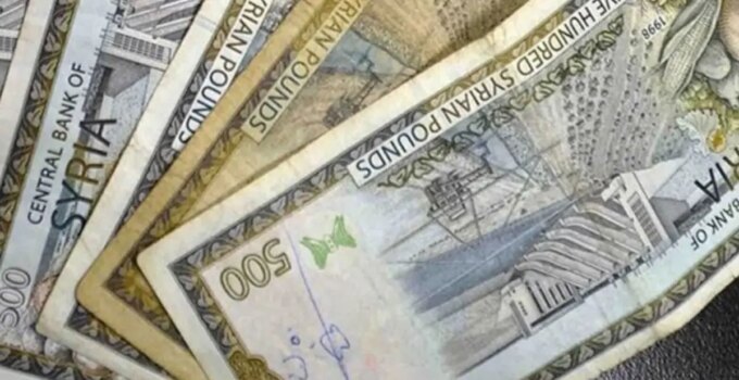 Suriye yeni para birimini piyasaya sürüyor