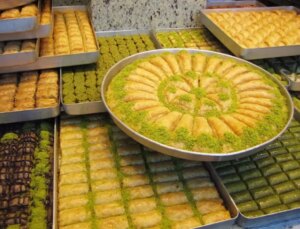 Türkiye’de 400’den fazla şubesi olan tatlı devi konkordato ilan etti