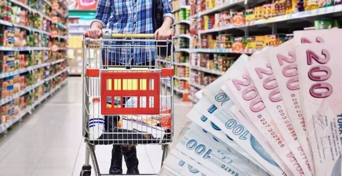 Zincir marketlerin pazar günü kapalı olması konusunda anlaşıldı! Son sözü bakanlık söyleyecek