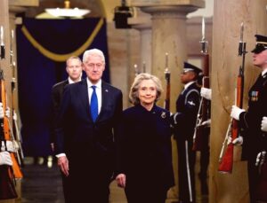 Clinton Çifti Epstein Skandalında Kongre Karşısında İfade Verecek