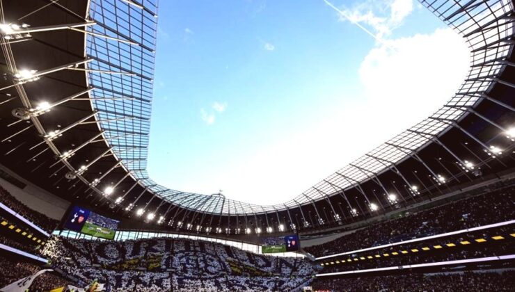 Futbolun Parlak Gelirleri, Derin Kayıpları Gizliyor: Milyarlarca Euro Zarar