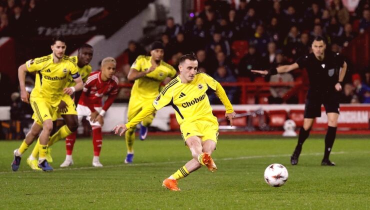 Fenerbahçe, Nottingham Forest’a Elendi: Avrupa Ligi’ne Veda