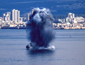 İran’dan Misilleme: ABD Üsleri Hedef Alındı, Körfez’de Güvenlik Alarmı