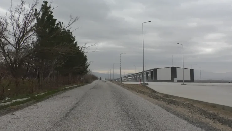 Altay Kışlası Arazileri Üzerinde Şerh Şoku: Vatandaşlar Mülklerine Sahip Çıkamıyor