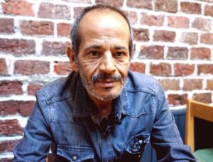 Yazar Bülent Akyürek 57 Yaşında Hayatını Kaybetti