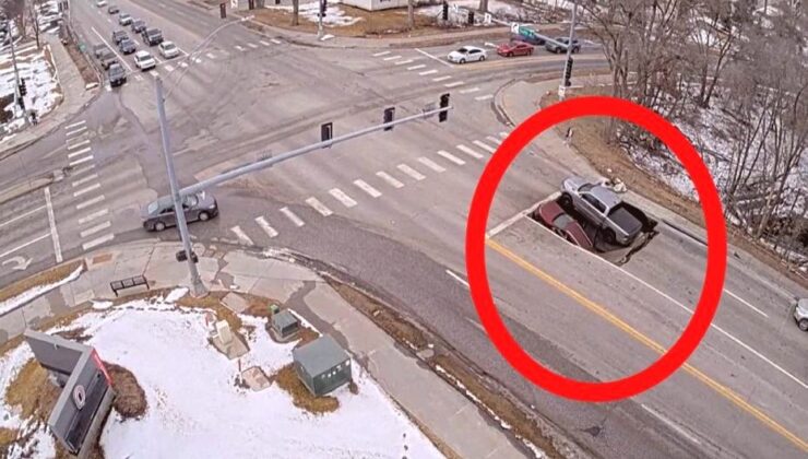 Nebraska’da Yol Çöktü, Araçlar Boşluğa Düştü