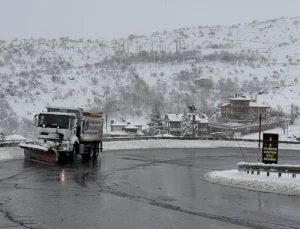 Kayseri-Malatya ve Kayseri-Kahramanmaraş Yolları Açıldı, Ağır Vasıtalara Kısıtlama Devam Ediyor