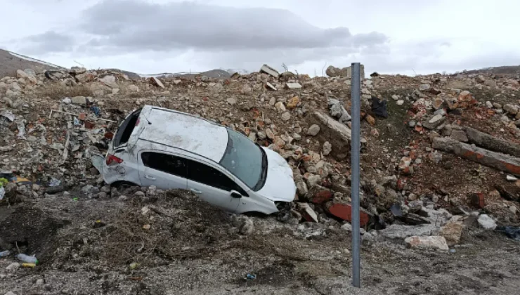 Malatya-Adıyaman Karayolunda Trafik Kazası: 5 Yaralı