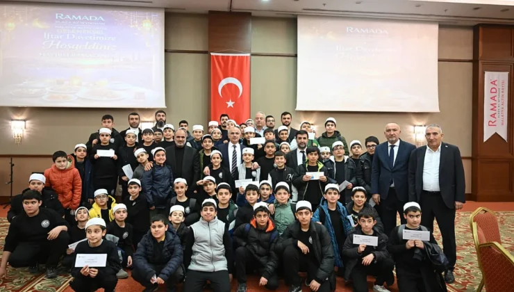 Malatya’da Camiler Bilgi ve Sosyal Hayatın Merkezi Oluyor