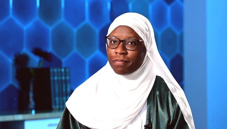 Hediyelik Kitapla İslam’ı Seçen Shamicka Paul’un Dönüşüm Yolculuğu