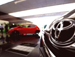 Toyota Industries’de Devralma Savaşı: Elliott Fonu’ndan Yüksek Teklif