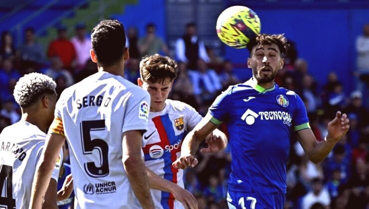 İran’dan Ayrılan Faslı Futbolcu Türkiye’ye Sığındı