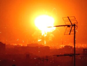 İran’da Yeni Dini Lider Seçildi, Savaş Dokuzuncu Gününde