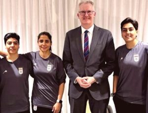 İranlı 5 Kadın Futbolcuya Avustralya’dan İltica Hakkı