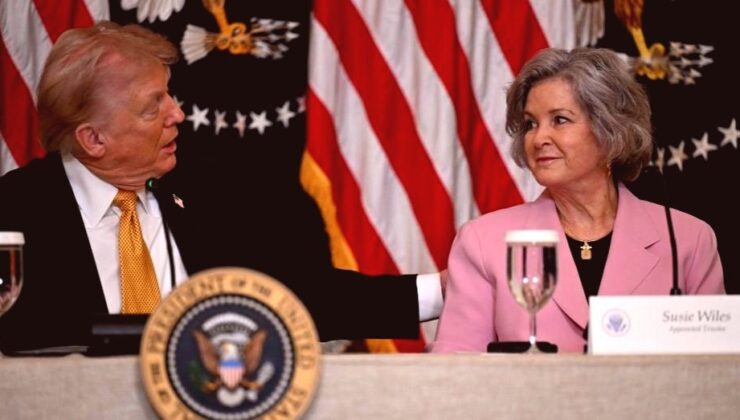 Trump’tan Özel Kalemi Susie Wiles Hakkında Açıklama: Kanserle Mücadele Ederken Görevine Devam Edecek
