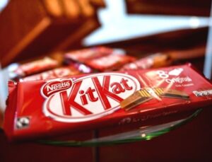 Avrupa’da 12 Ton KitKat Çikolata Vurgunu: Paskalya Arzı Tehlikede
