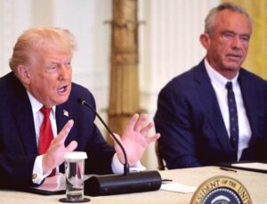 ABD Sağlık Bütçesini Kısarak İran Savaşı Maliyetini Karşılayacak