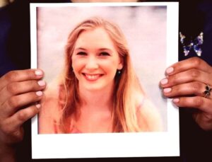 Epstein Mağdurları İlk Kez Bir Arada: “Korkudan Besleniyordu”