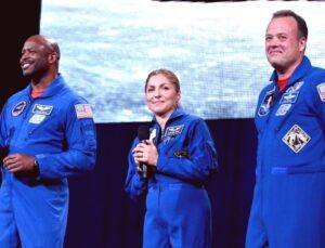 Uzaydan Gelen Uyarı: İnsanlık Yanlış Bir Sistemde mi Yaşıyor?