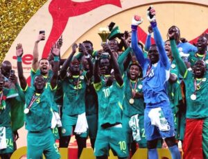 Afrika Kupası’nda Şok Karar: Senegal Sahadan Çekildi, Fas Şampiyon