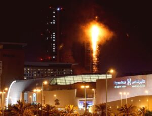 İran’dan Körfez Ülkelerine 4.455 Füze ve İHA Saldırısı