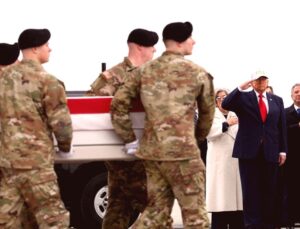 İran Savaşında Hayatını Kaybeden ABD Askerleri İçin Tören Düzenlendi